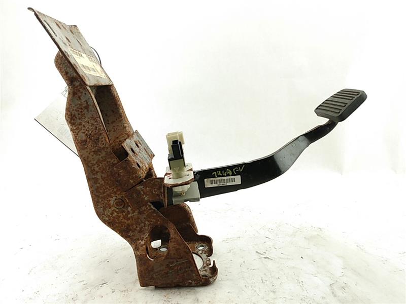 Hummer H3 Brake Pedal Assembly