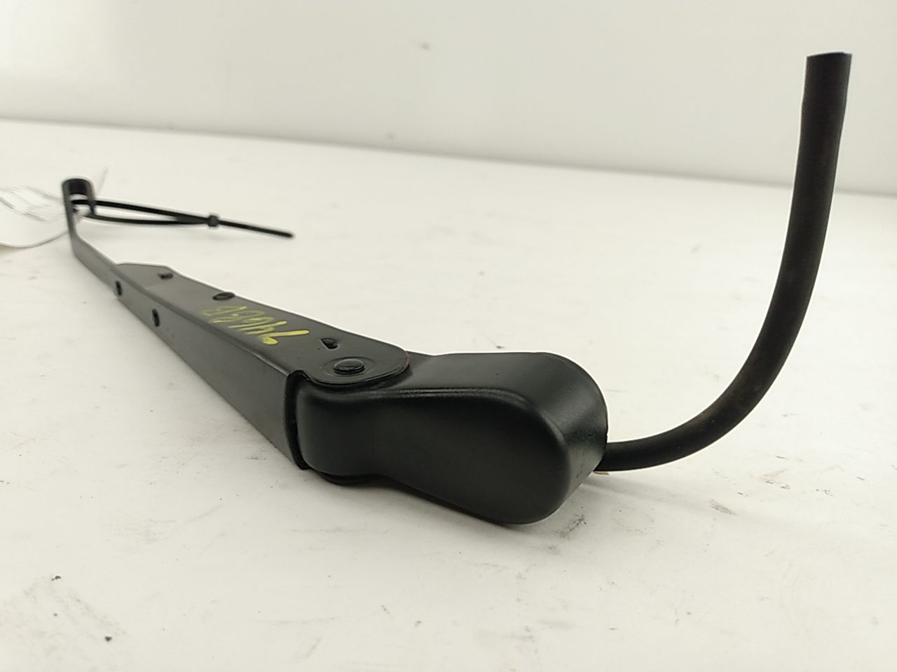 Hummer H3 Rear Wiper Arm