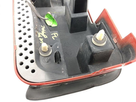 Hummer H3 Left Front Cowl Cap