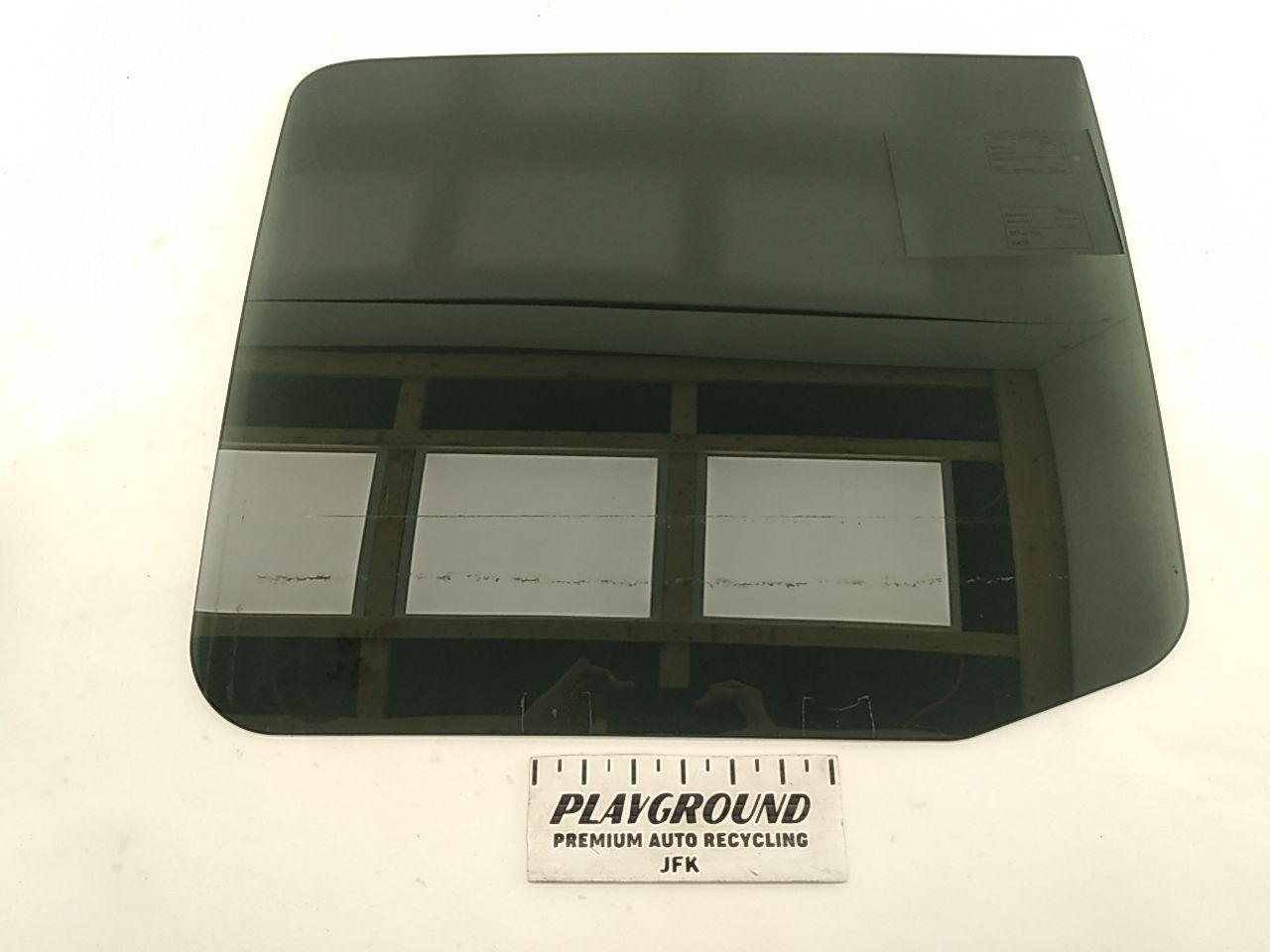 Hummer H3 Left Rear Door Glass With Privacy Glass