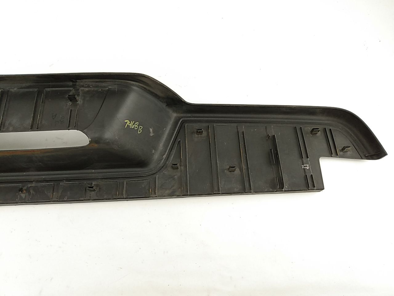 Hummer H3 Rear Bumper Plastic Cover