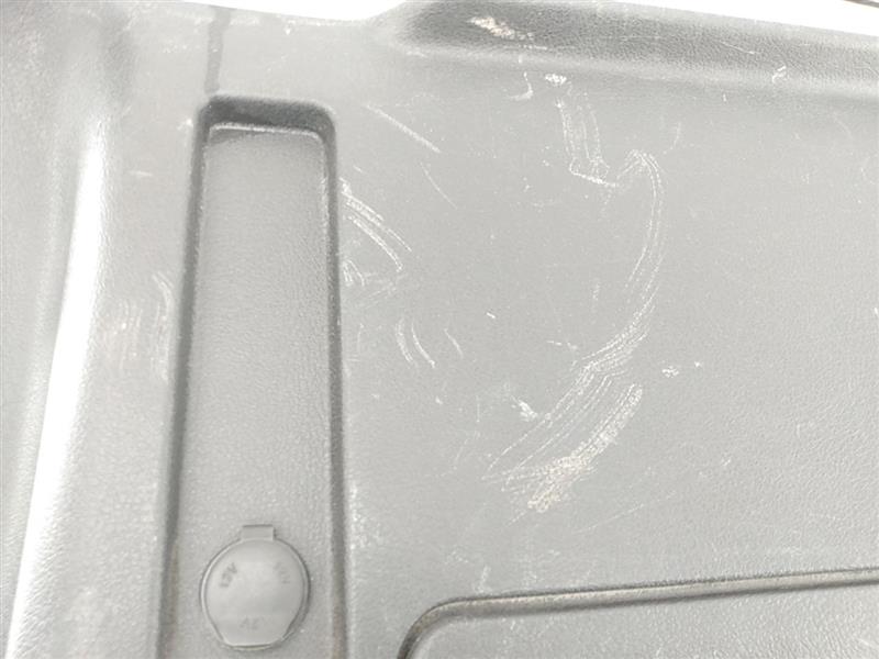 Hummer H3 Rear Right Quarter Trim Panel