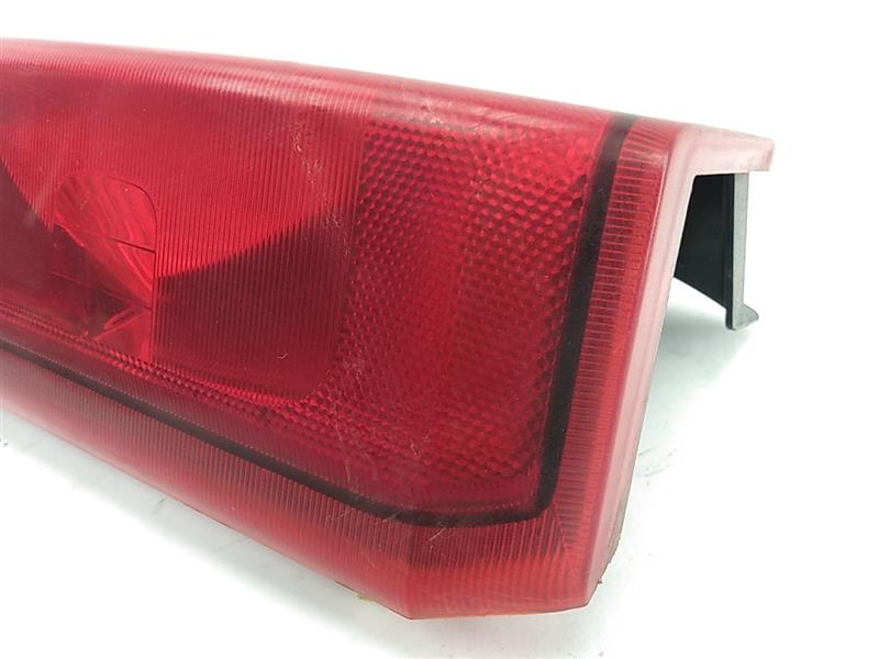 Hummer H3 Rear Right Tail Lamp