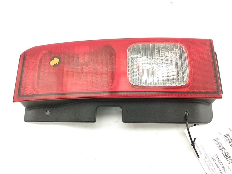 Hummer H3 Rear Right Tail Lamp