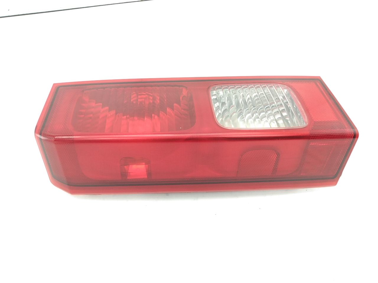 Hummer H3 Rear Left Tail Lamp