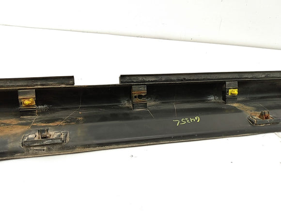 Hummer H3 Left Side Rocker Panel Moulding