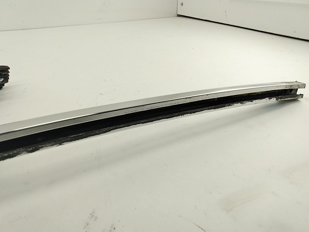 Porsche 914 Front Right Chrome Door Moulding