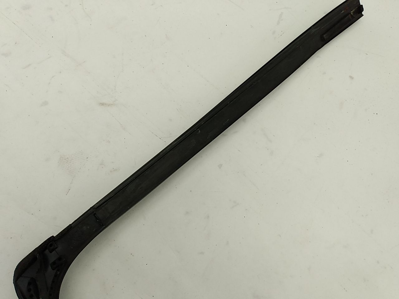 Jaguar X Type Rear Left Door Window Seal