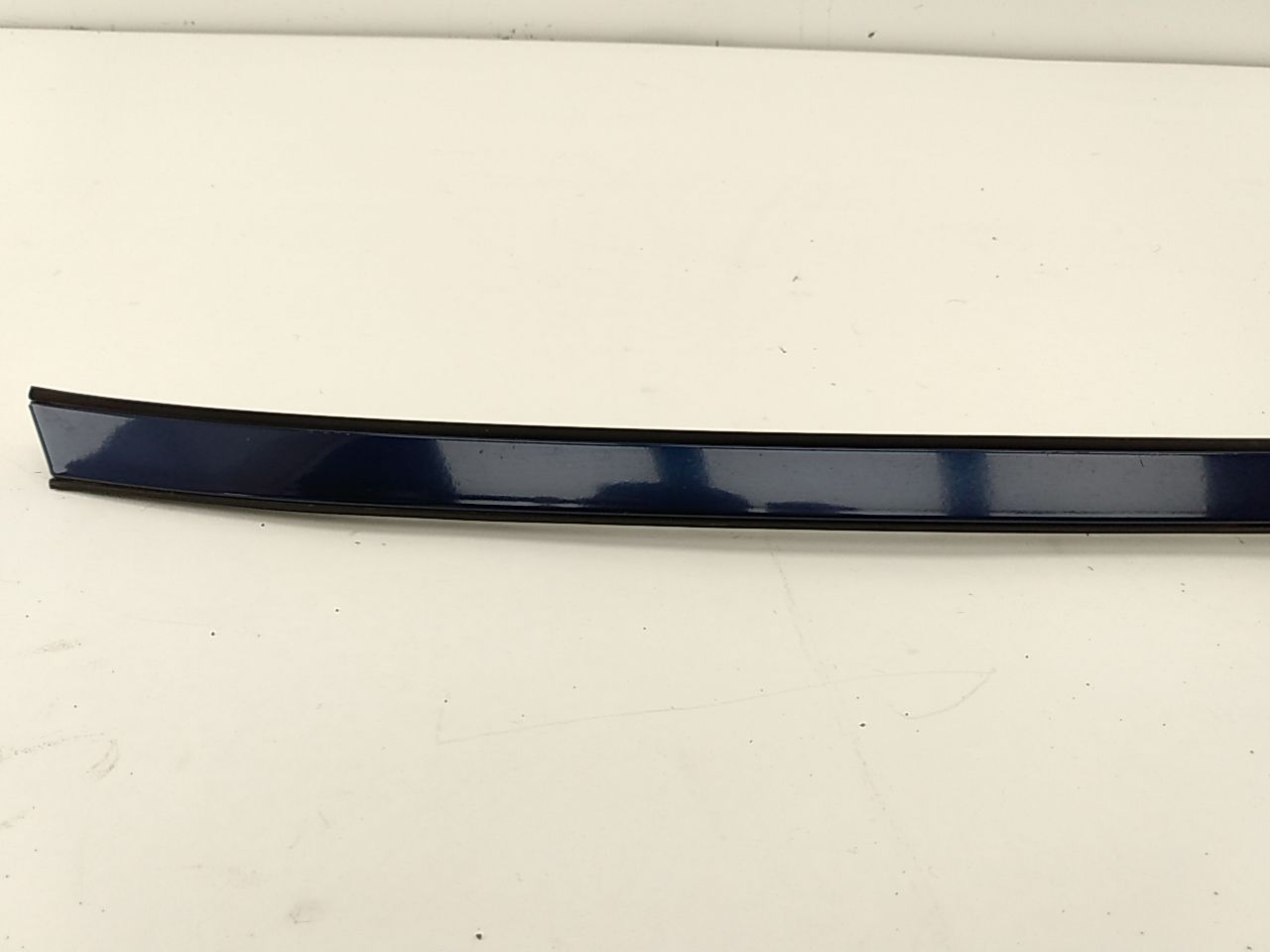 Jaguar X Type Left Side Roof Moulding - 0