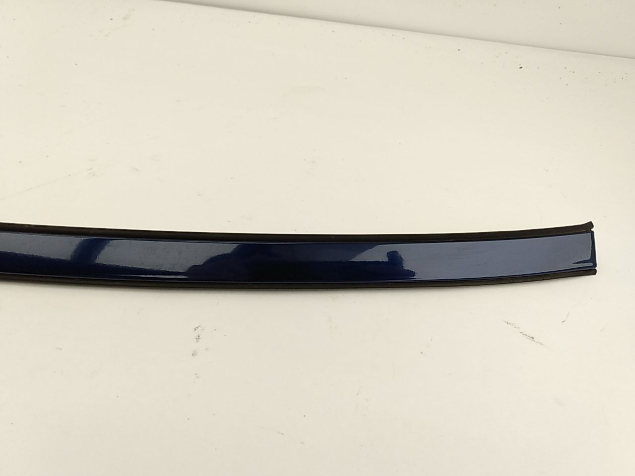 Jaguar X Type Left Side Roof Moulding