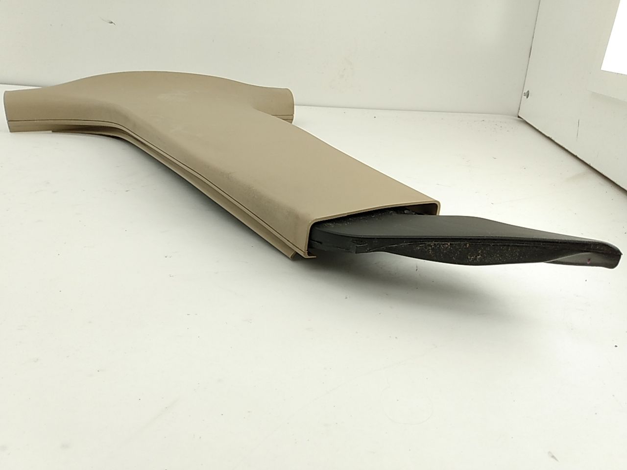 Saab 9-3 Left Lower B-Pillar