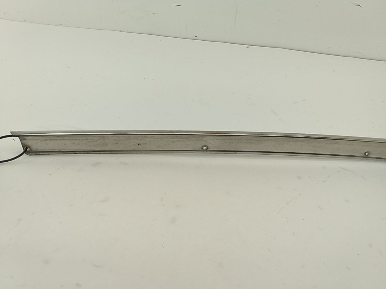 Jaguar XJ6 Front Left Chrome Door Moulding - 0