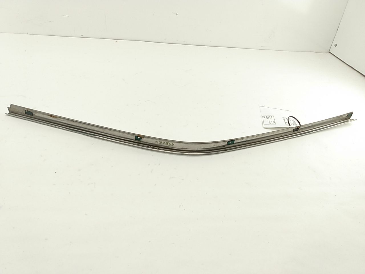 Jaguar XJ6 Front Right Chrome Door Moulding