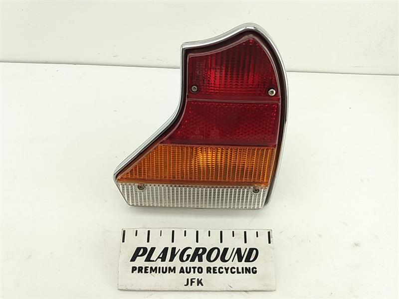 Jaguar XJ6 Rear Right Tail Lamp Assembly