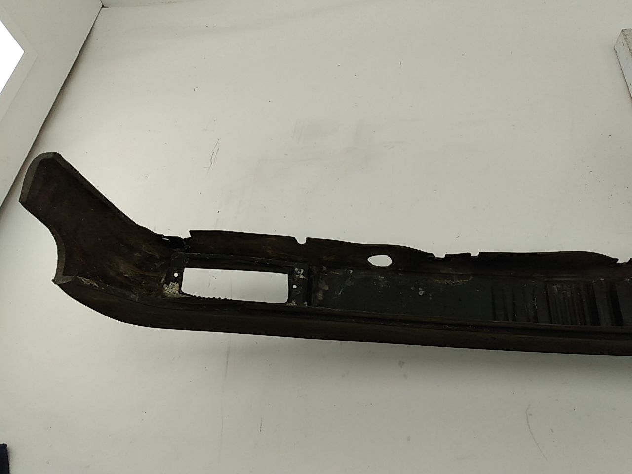 Jaguar XJ6 Front Bumper Valance