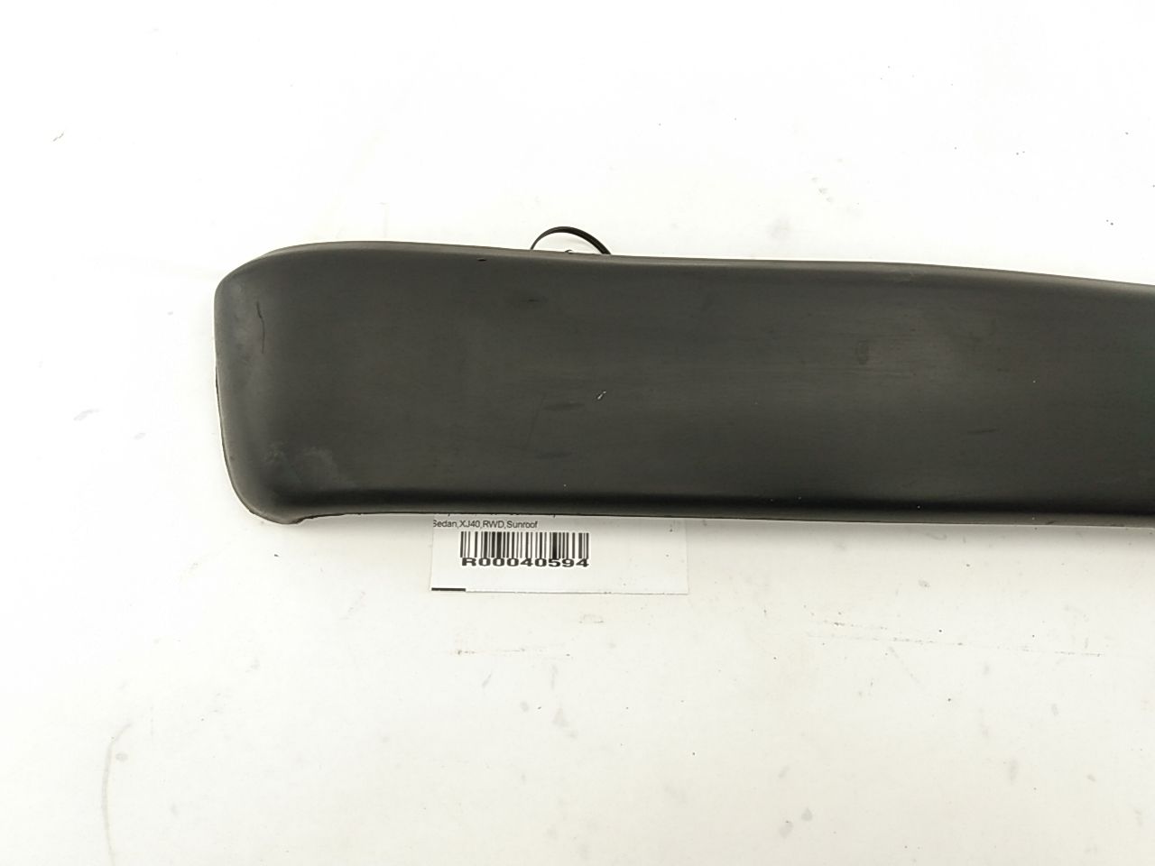 Jaguar XJ6 Rear Left Rubber Bumper Moulding - 0