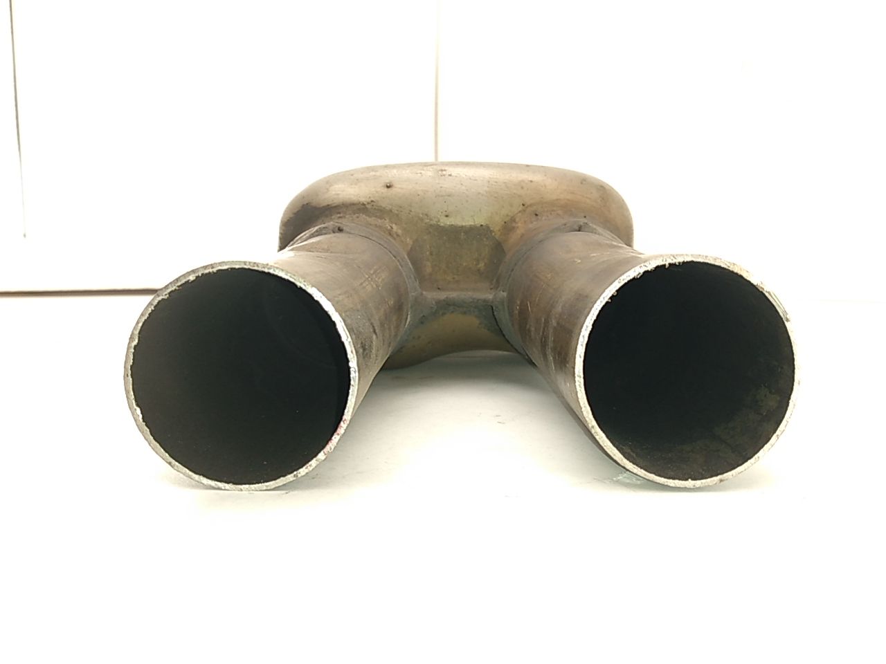 BMW 650I Rear Exhaust Resonator