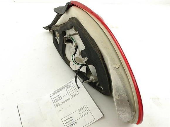 BMW 650I Rear Left Tail Lamp Assembly
Chipped in Corner and has a scuff