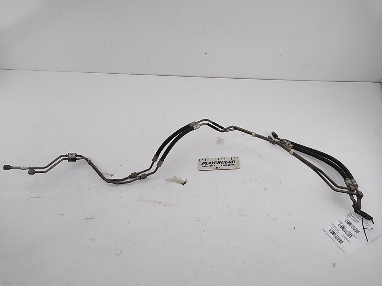 BMW 650I Rear Stabilizer Bar Hydraulic Lines