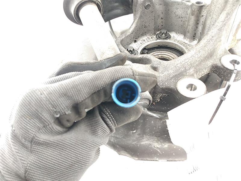 BMW 650I Rear Right Knuckle & Hub Assembly