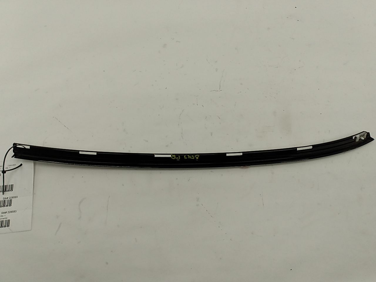 BMW 650I Front Right A-Pillar Moulding - 0