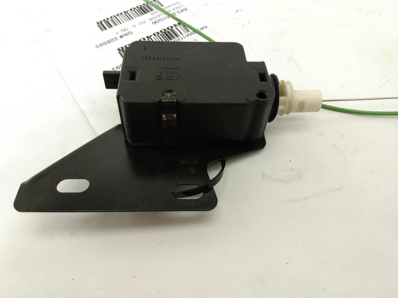 BMW 650I Fuel Door Release Actuator