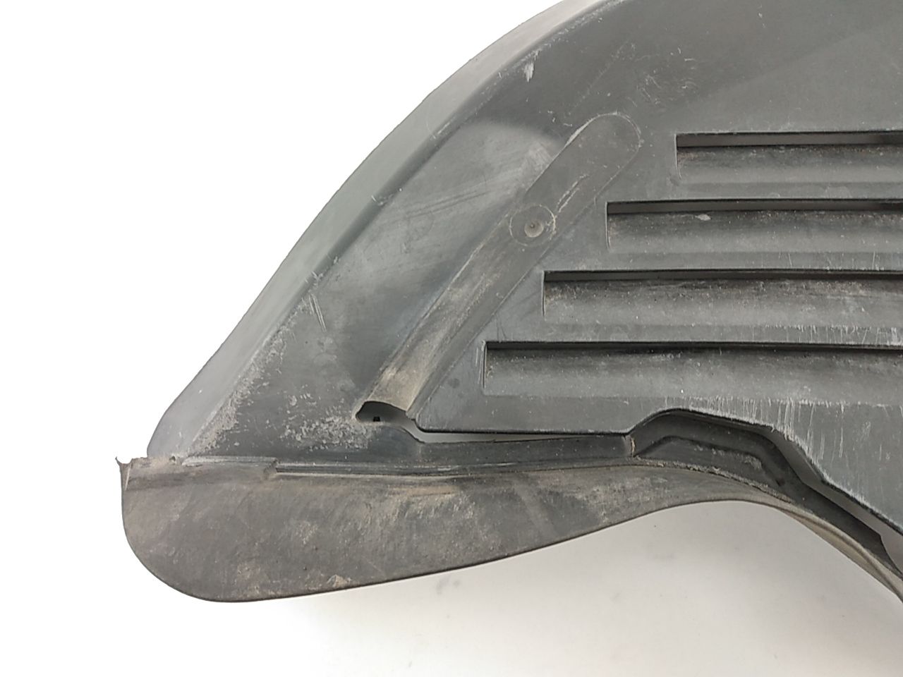 BMW 650I Right Front Lower Body Shield - 0