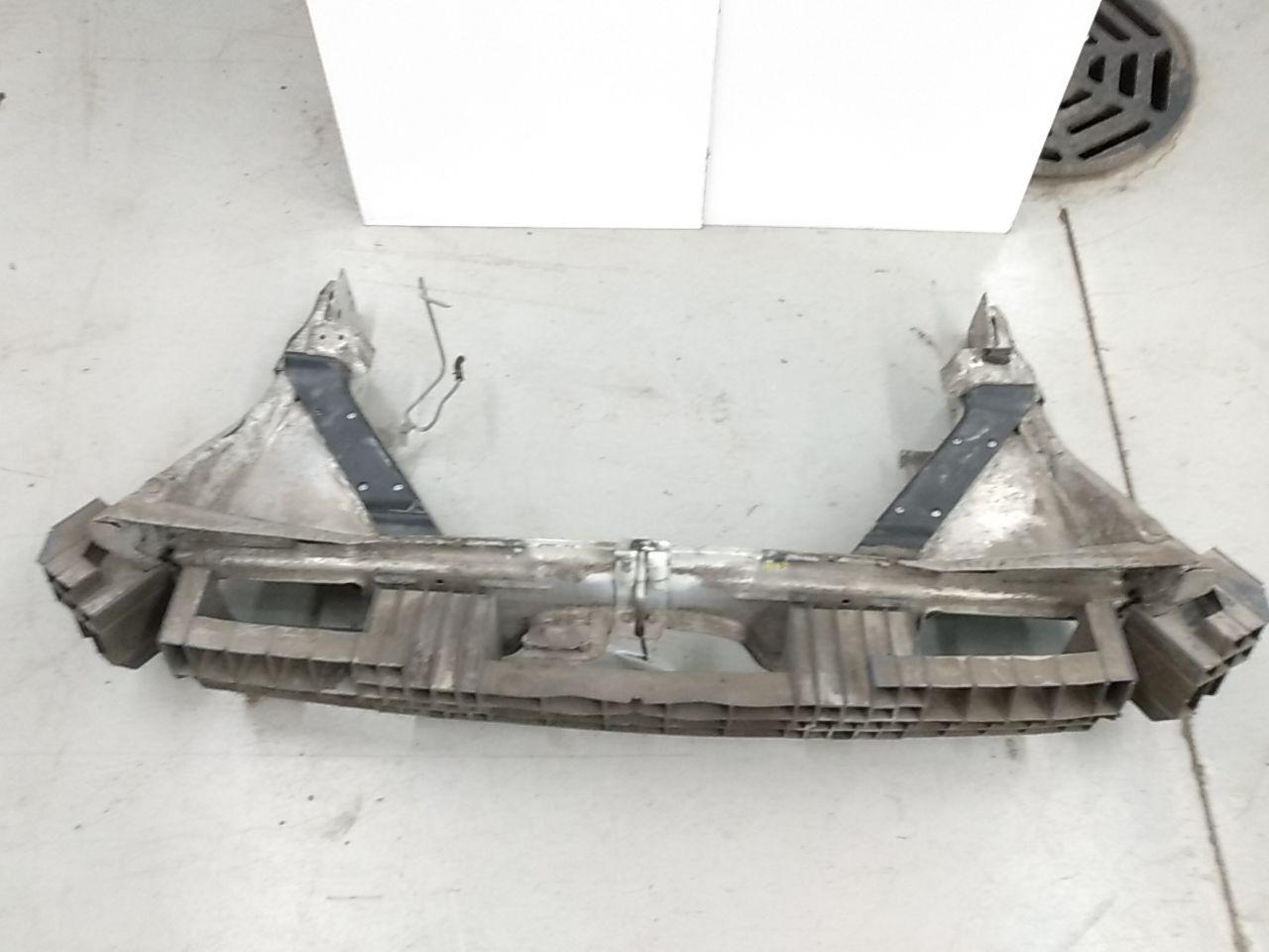 Chevrolet Corvette Rear Bumper Reinforcement - 0