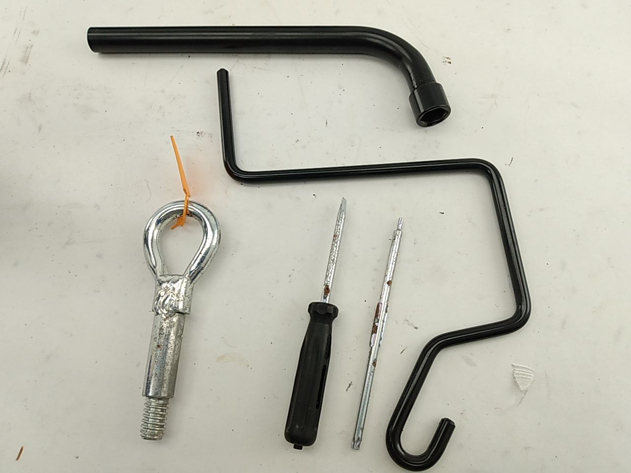 Saab 9-3 Jack With Tools