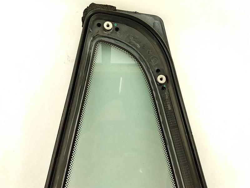 Saab 9-3 Right Rear Door Vent Window