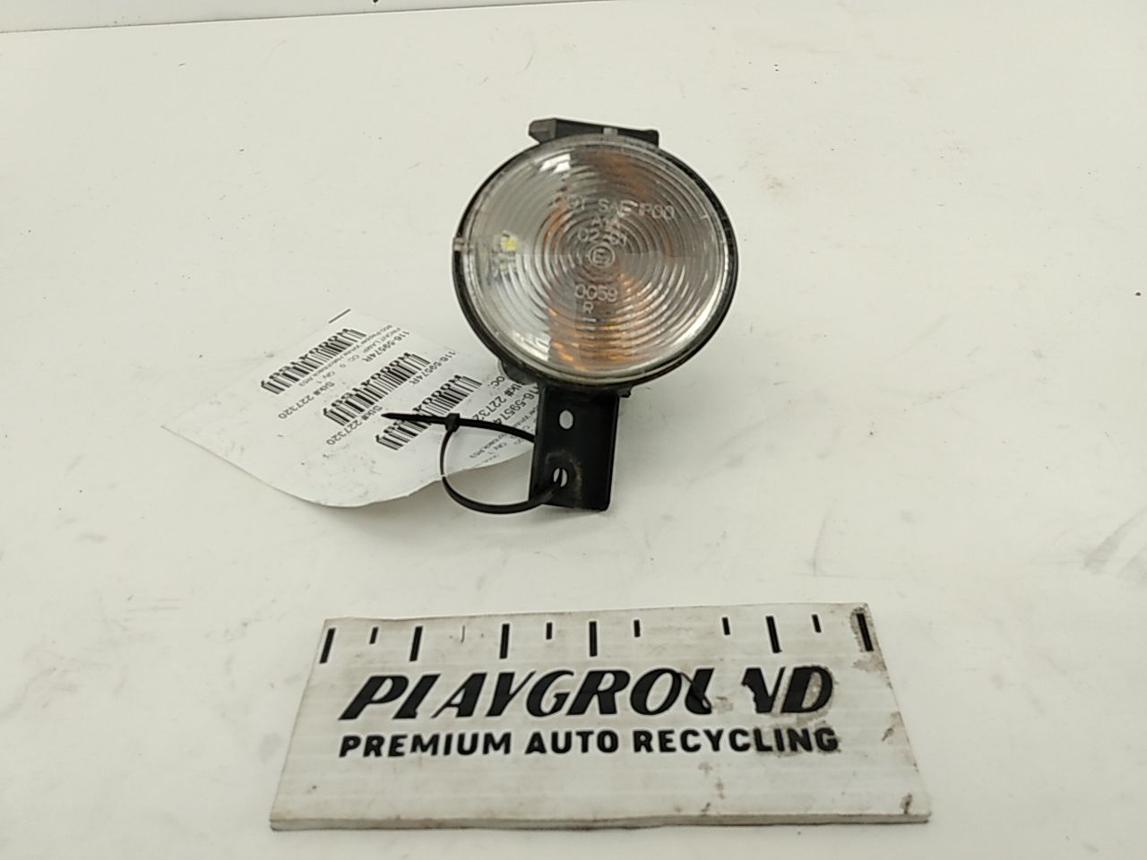 Mini Cooper S Front Right Park/Turn Signal Lamp