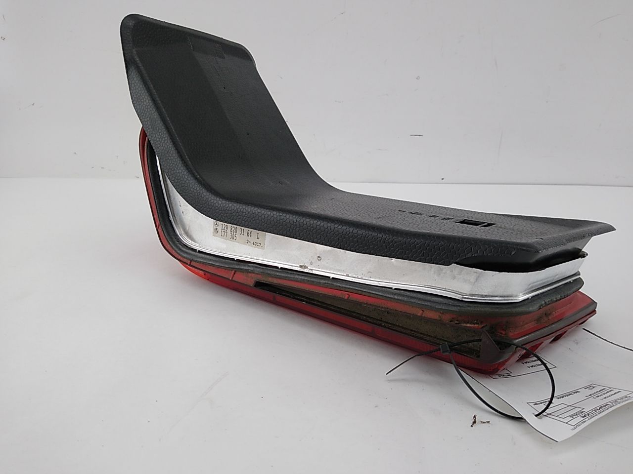 Mercedes SL320 Rear Left Tail Light Assembly