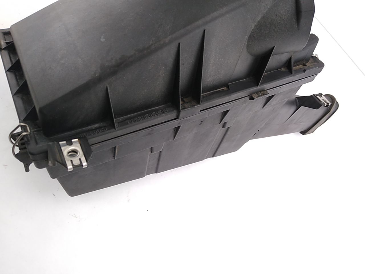 Mercedes SL320 Engine Air Box Assembly