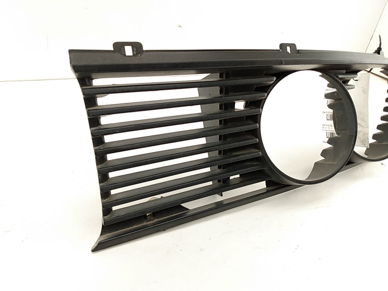 BMW 533I Front Left Grille