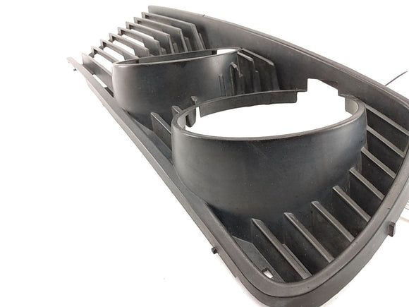BMW 533I Front Left Grille