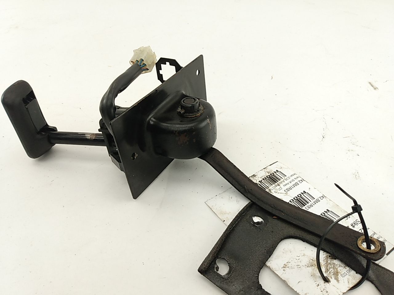 BMW 533I Floor Shifter Assembly