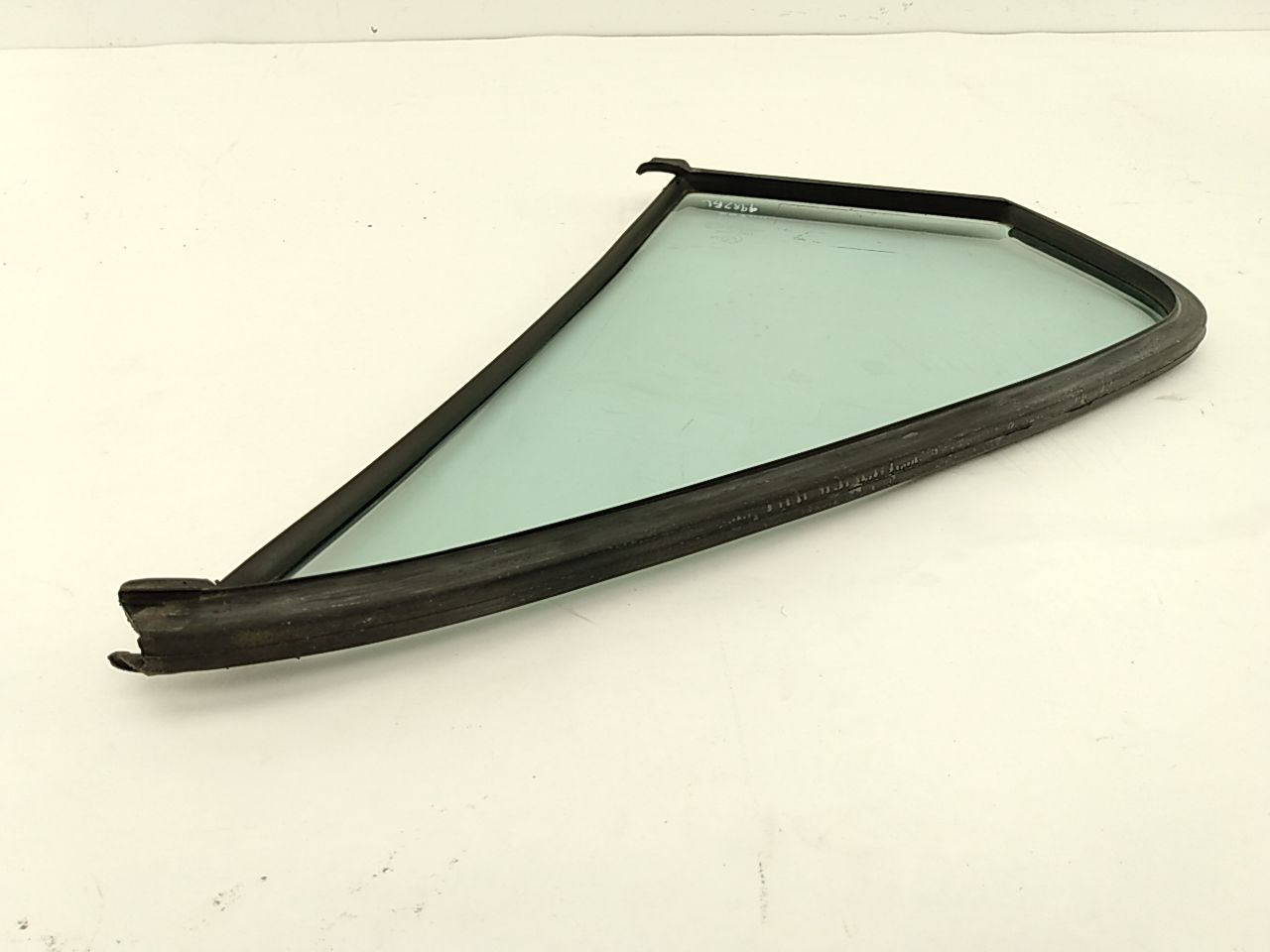 BMW 533I Rear Left Quarter Glass