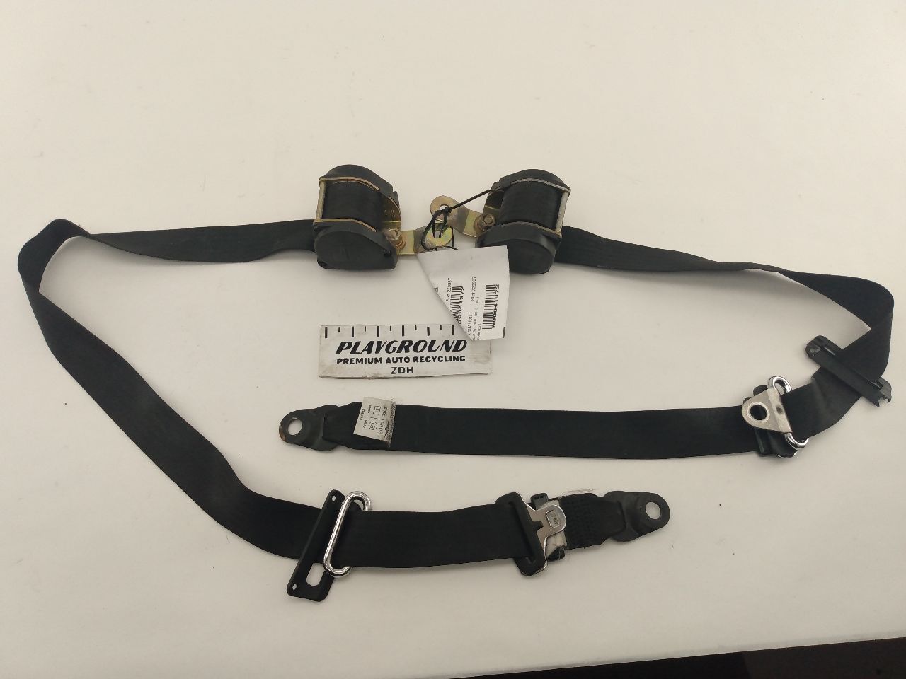 BMW 533I Front Seat Belt Set