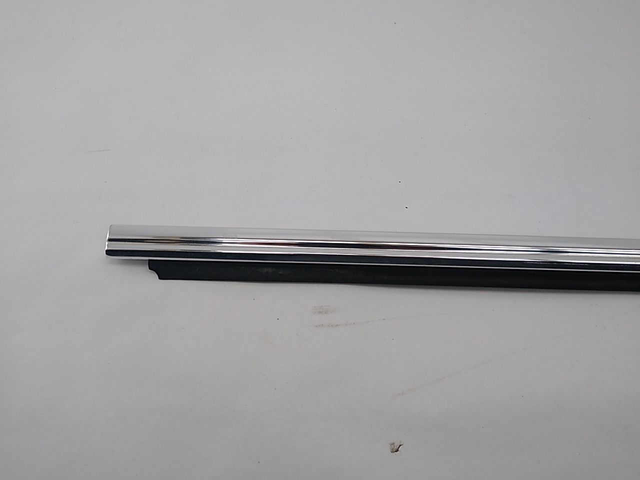 BMW 533I Rear Right Exterior Window Sweep