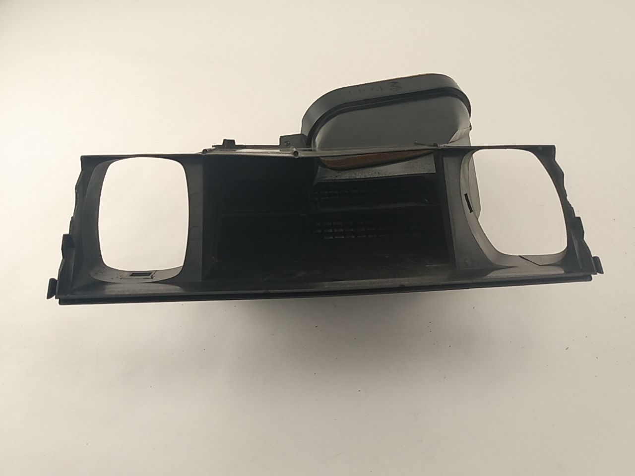 BMW 533I Dash Air Vent Set