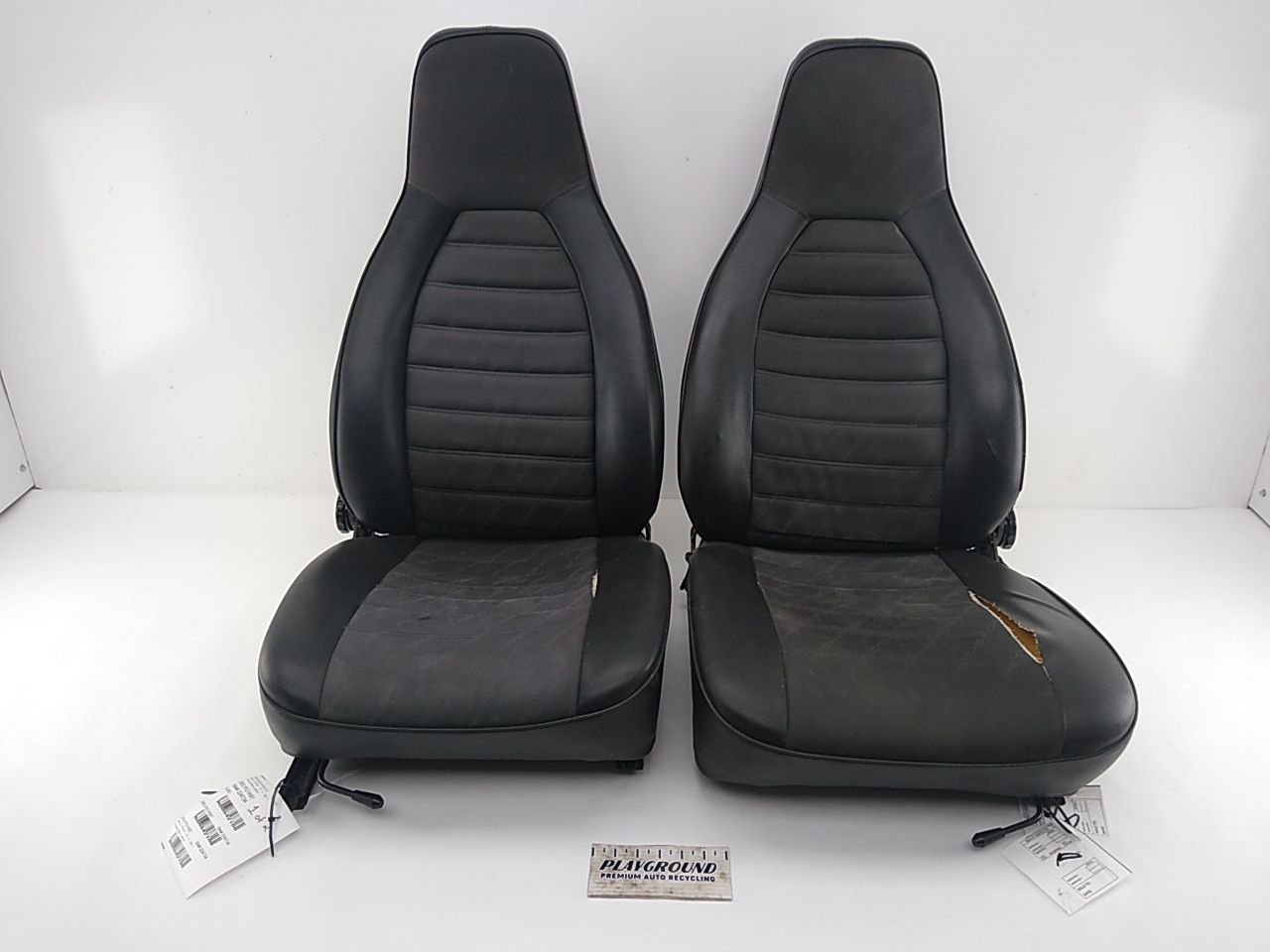 Porsche 924 Front Seat Set