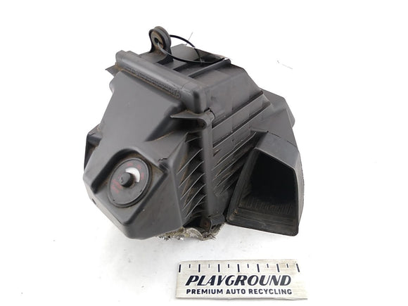 Volkswagen Phaeton Front Left Air Cleaner Assembly