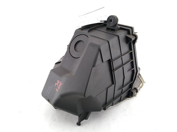 Volkswagen Phaeton Front Left Air Cleaner Assembly