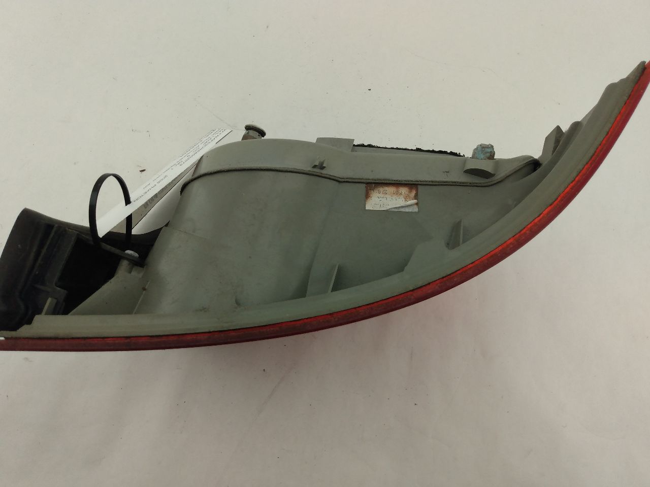 Volkswagen Phaeton Rear Left Outer Tail Lamp Assembly