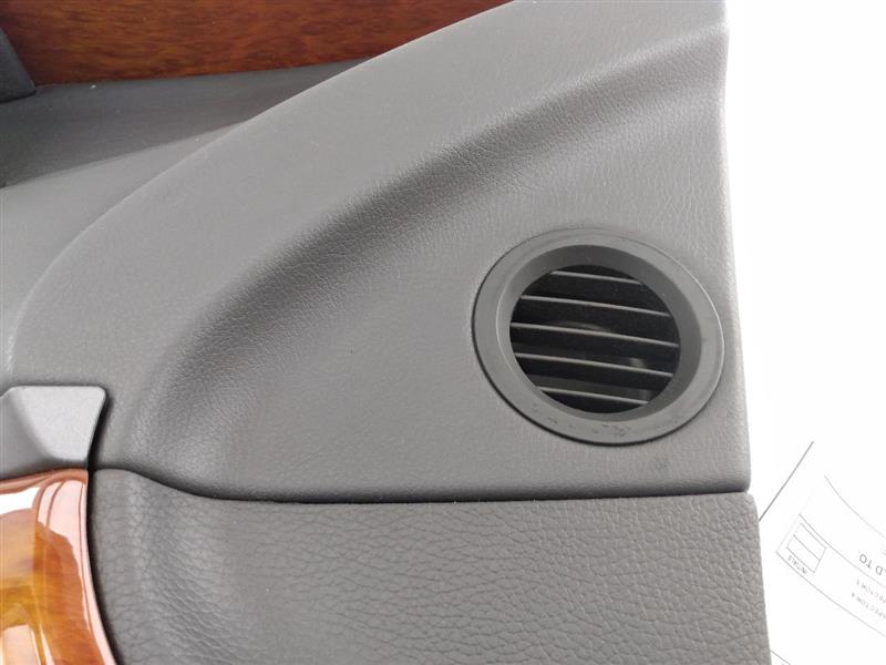 Volkswagen Phaeton Front Right Door Panel