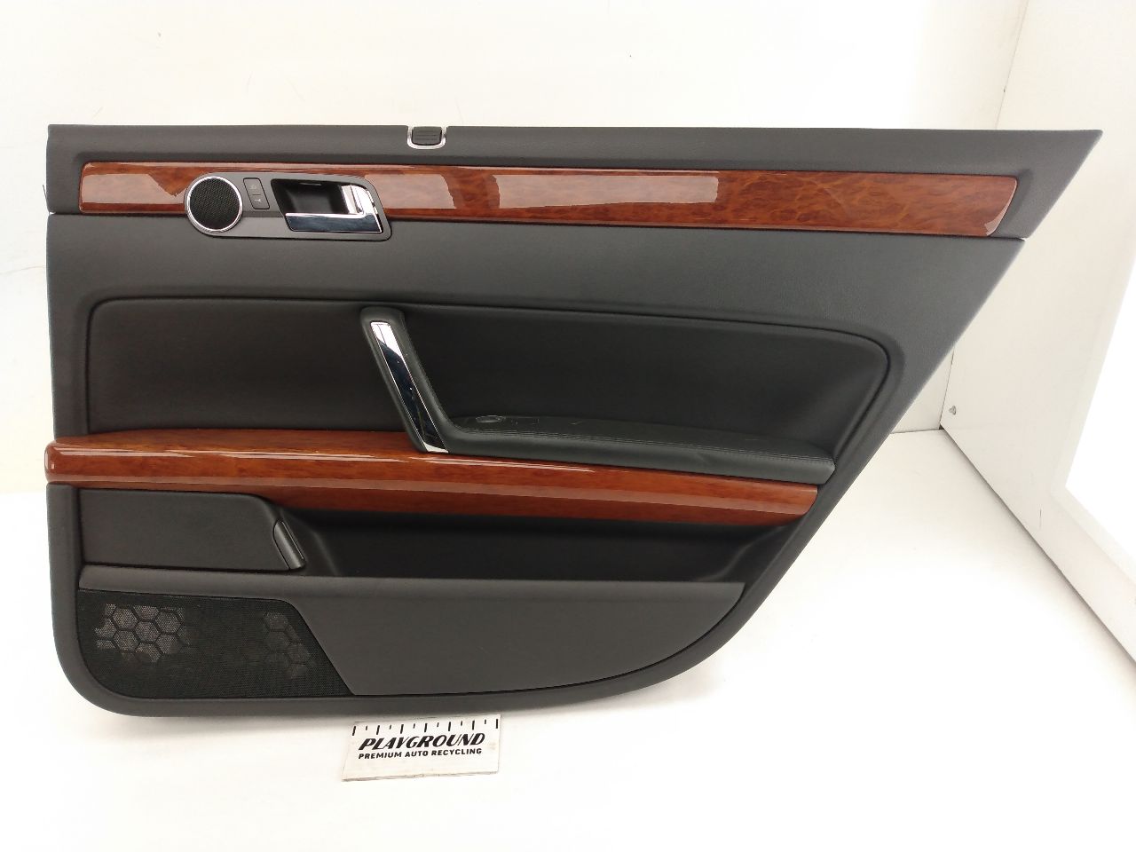 Volkswagen Phaeton Right Rear Door Panel