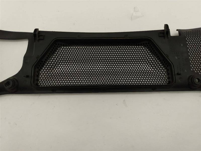 Volkswagen Phaeton Front Cowl Grille Panel