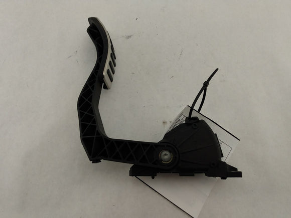 Volkswagen Phaeton Accelerator Pedal