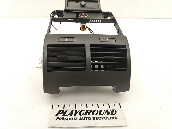 Volkswagen Phaeton Front Console Air Vents With Bezel