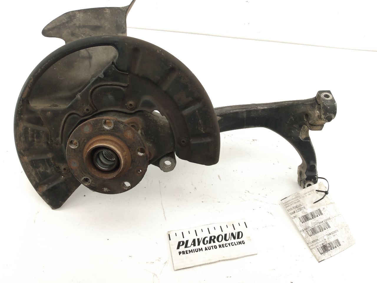 Volkswagen Phaeton Front Left Knuckle & Hub Assembly